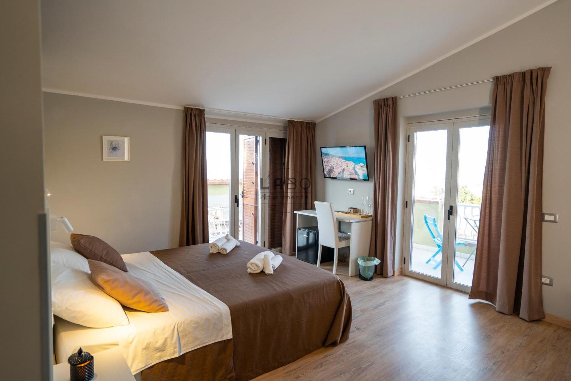 Agape Rooms In Tropea Exterior photo